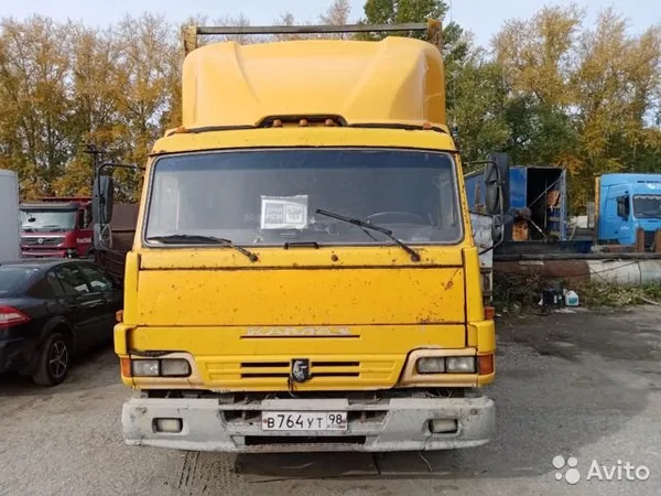 Тентованный грузовик КамАЗ 4308