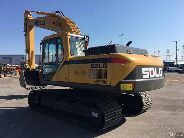 Гусеничный экскаватор SDLG LinGong E6210F