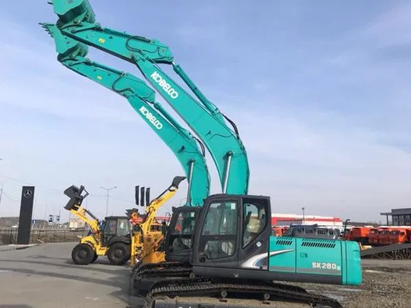 Гусеничный экскаватор Kobelco SK260LC-8