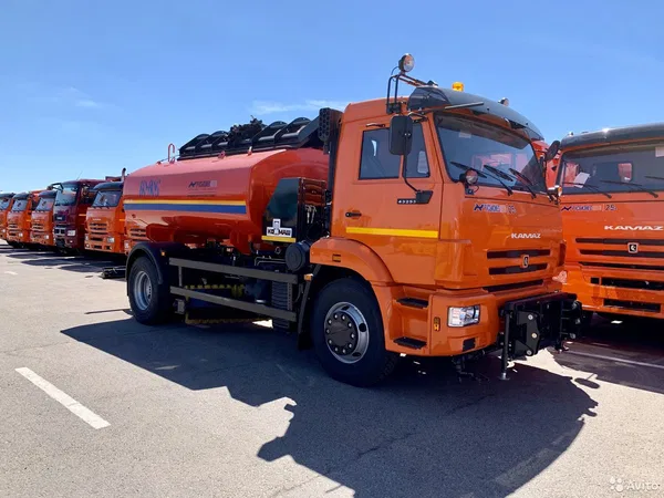 Поливомоечная машина КО-806-01 на шасси КамАЗ 43253-3010-69