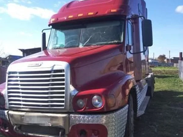 Седельный тягач Freightliner