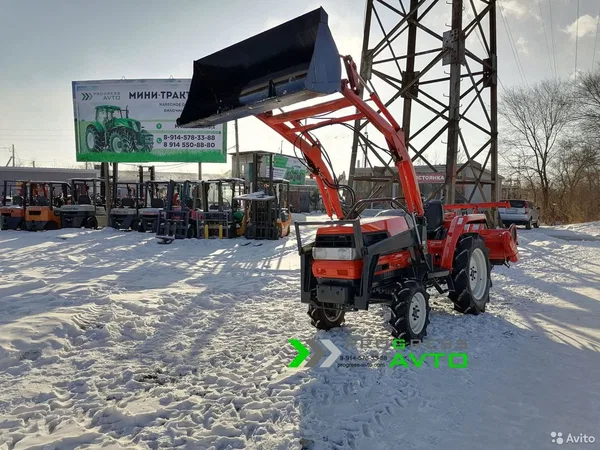 Мини-трактор Kubota GL21 с фронтальной установкой