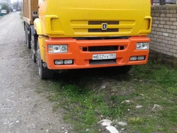 Самосвал КамАЗ 65201