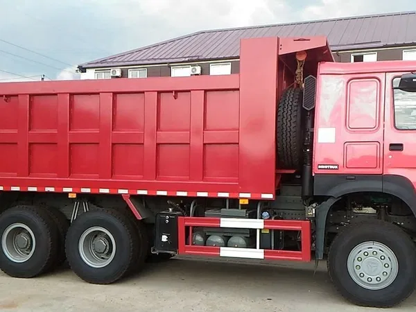Самосвал HOWO HW76