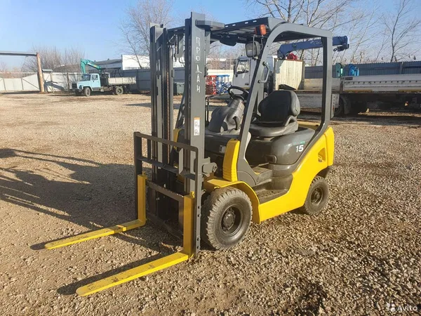 Вилочный погрузчик Komatsu FB15G-12