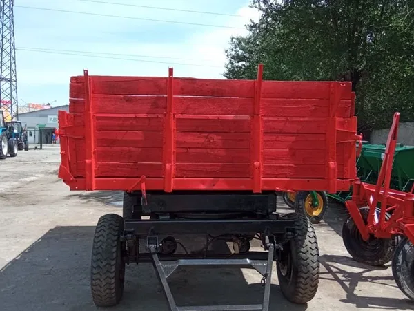 Тракторный прицеп 2ПТС-4