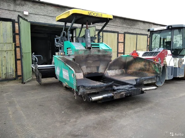 Асфальтоукладчик Vogele Super 1300-2