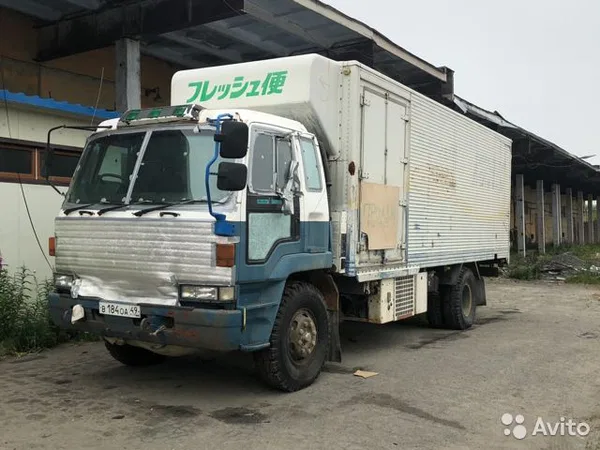 Рефрижератор Isuzu