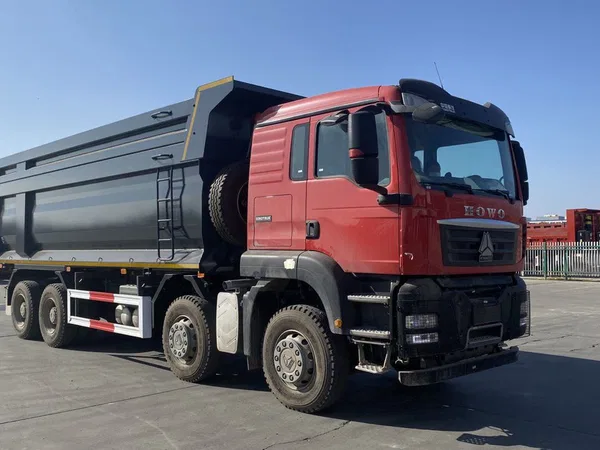 Самосвал HOWO T5G