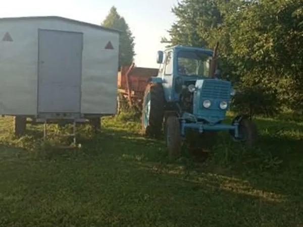 Трактор ЮМЗ 6