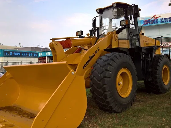 Фронтальный погрузчик Lonking CDM853
