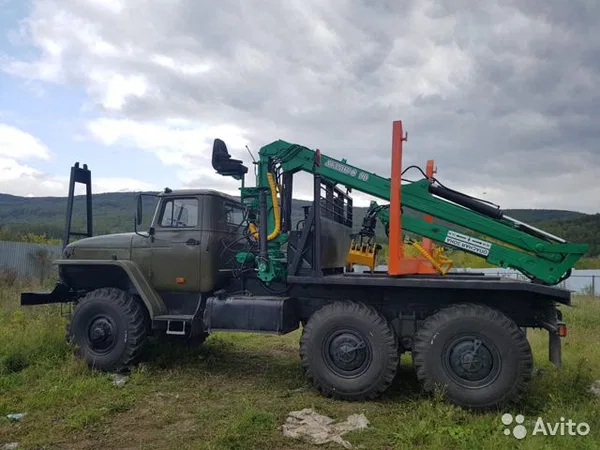 Сортиментовоз УРАЛ