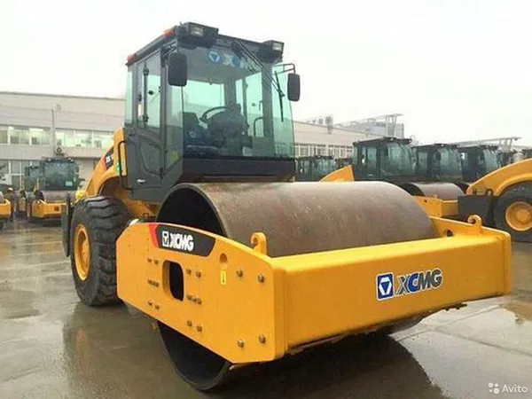 Грунтовый каток XCMG XS143