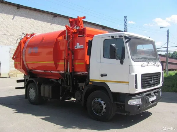 Мусоровоз Коммаш Мценск КО-449-33 на шасси МАЗ 5340С2-585-013
