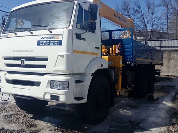 Бортовой грузовик с КМУ КамАЗ 43118-23027-50 с КМУ Soosan SCS736L