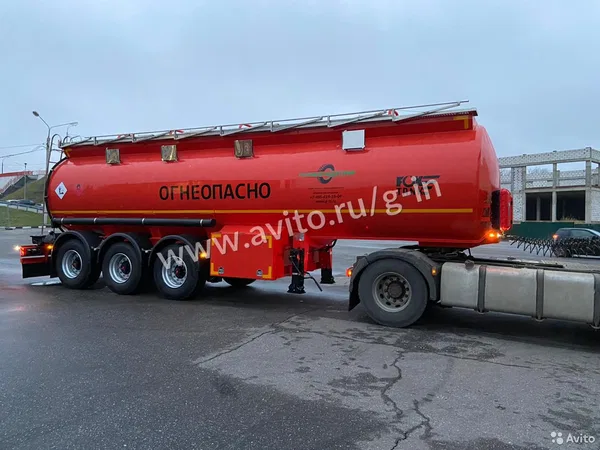 Полуприцеп бензовоз FoxTank