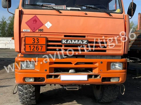 Бензовоз КамАЗ 65222 АЦ-18