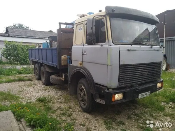 Бортовой грузовик с КМУ МАЗ 5337