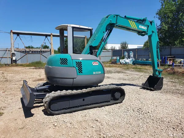 Мини-экскаватор Kobelco SK50UR