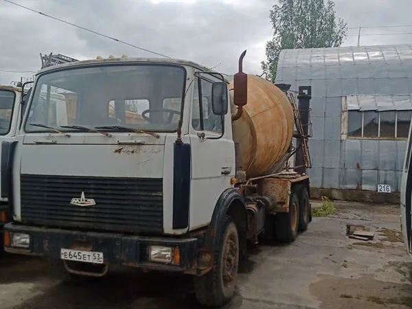 Автобетоносмеситель МАЗ 63035 с АБС-7М-01
