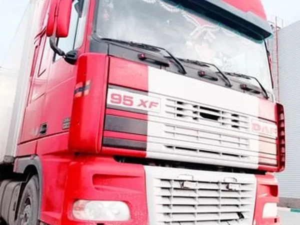 Седельный тягач DAF 95 XF