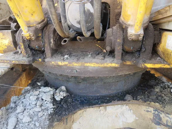 Гусеничный экскаватор Kobelco E 265 B