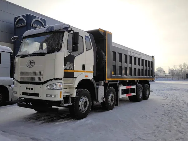 Самосвал FAW J6 CA3310