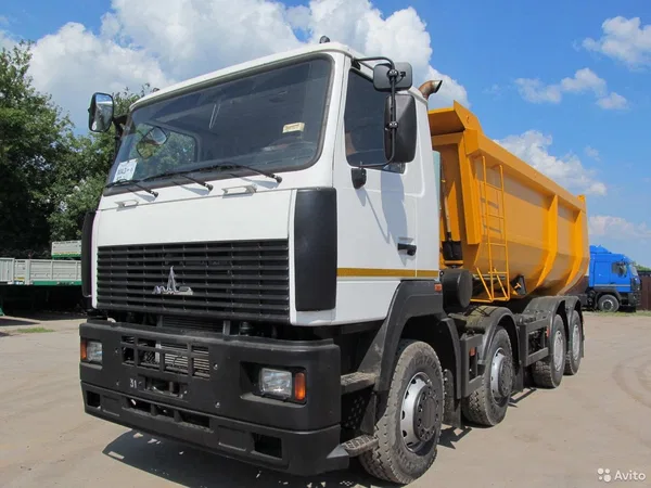 Самосвал МАЗ 6516