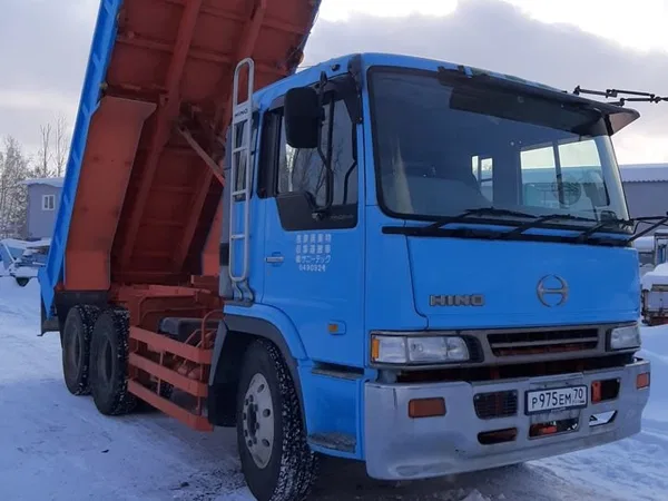 Самосвал Hino Profia