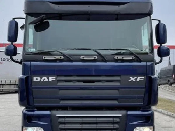 Седельный тягач DAF XF105.460