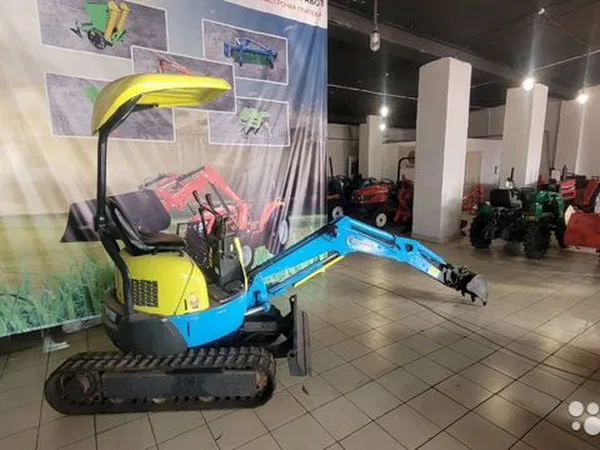 Мини-экскаватор Yanmar SV16