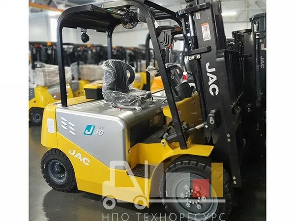 Вилочный погрузчик JAC CPD30