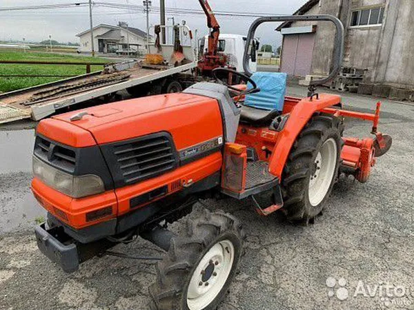 Мини-трактор Kubota GL260