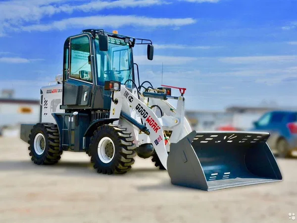 Фронтальный погрузчик GoodWork LX180F