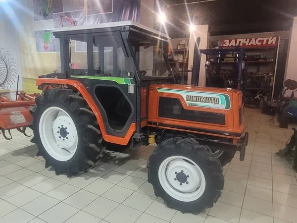 Трактор Hinomoto N329