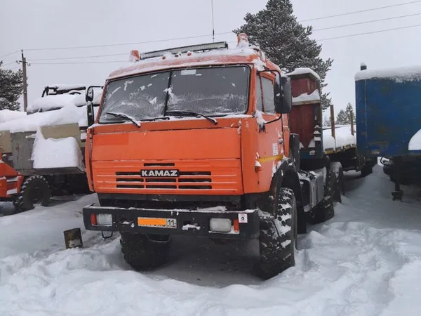 Седельный тягач КамАЗ 44108-10