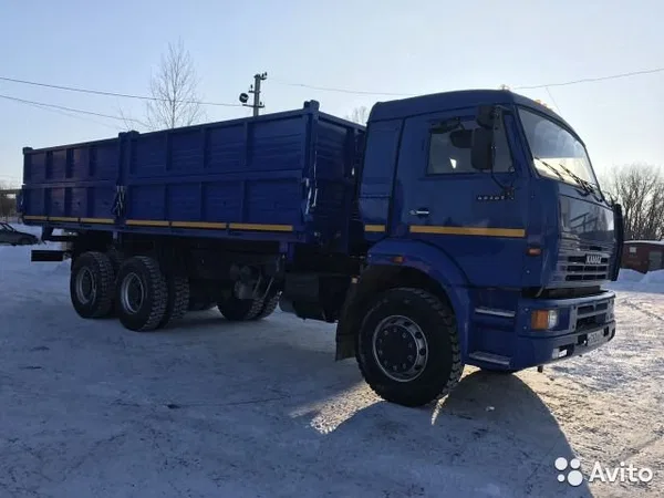 Зерновоз КамАЗ 6520