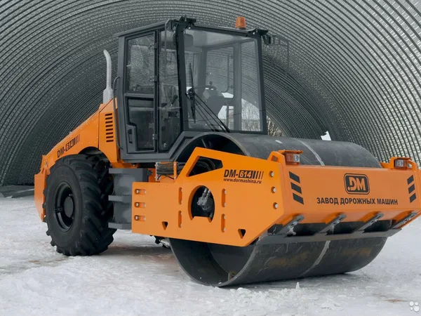 Грунтовый каток Завод Дорожных машин DM-614
