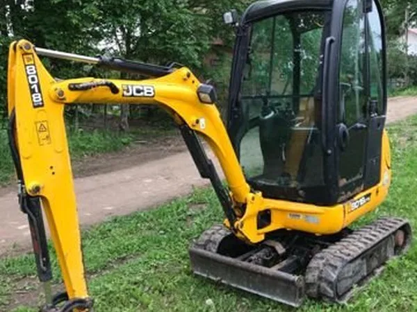 Мини-экскаватор JCB 8018