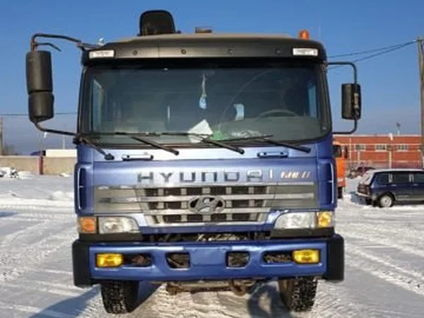 Бортовой грузовик с КМУ Hyundai HD250