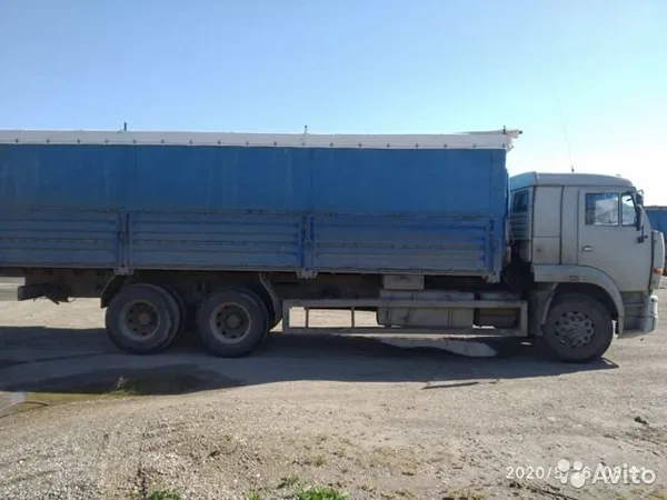 Бортовой грузовик КамАЗ 65117