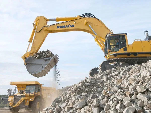Гусеничный экскаватор Komatsu PC400-7