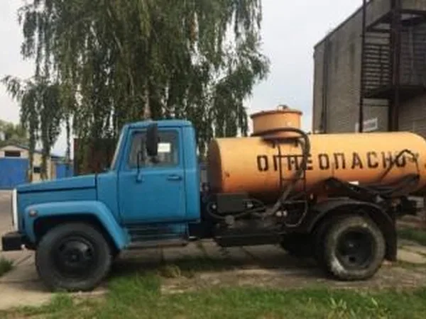 Бензовоз ГАЗ 3507