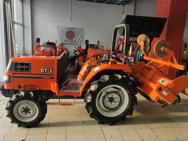 Мини-трактор Kubota GT-3