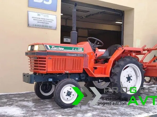 Мини-трактор Kubota L1-18