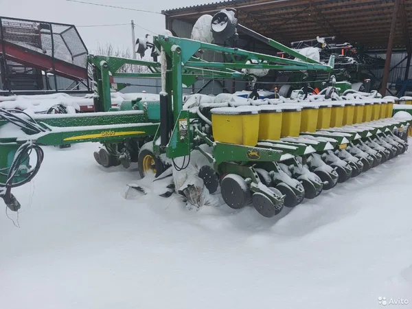Сеялка John Deere DB