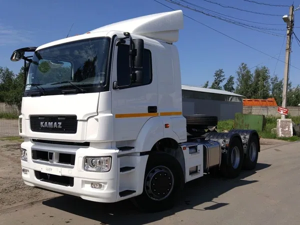 Седельный тягач КамАЗ 65206-032-68(Т5)