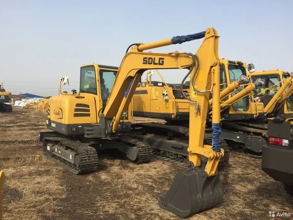 Мини-экскаватор SDLG LinGong E660FL