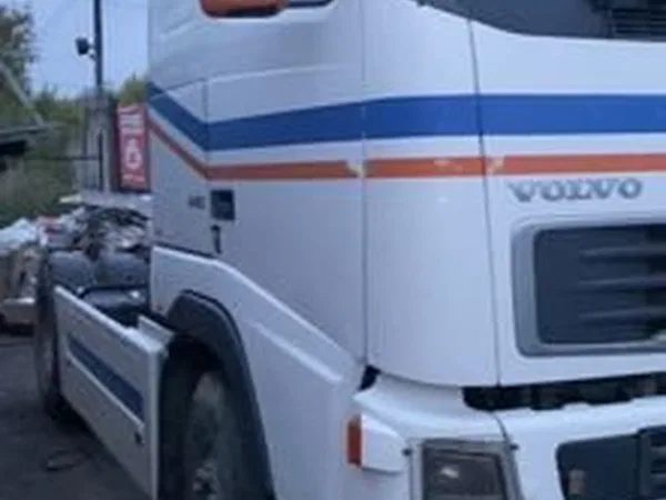 Седельный тягач Volvo FH 13 440