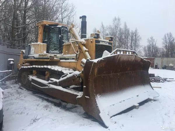 Гусеничный бульдозер Komatsu D275A-2